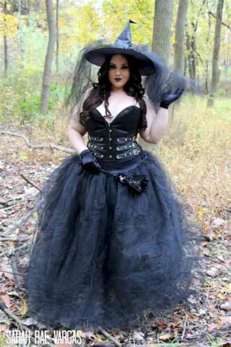 Embrace Your Inner Witch with a DIY Plus Size Costume